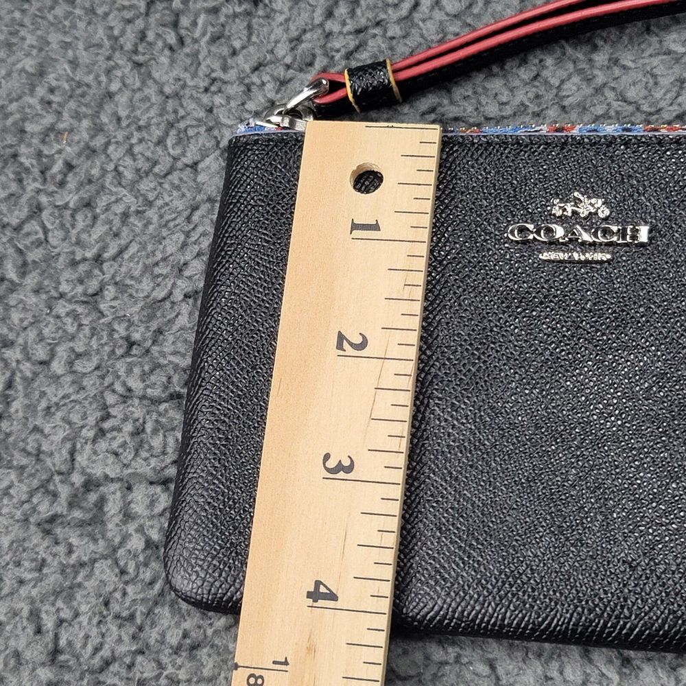 Coach Wristlet Black Pebbled Leather Floral Trim Zip Around Wallet Clutch 22790 - Picture 12 of 12